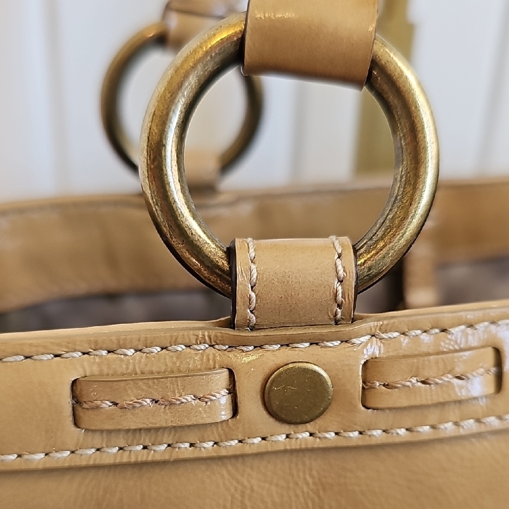 Coach  2008 Gallery Laced East West Tote Bag EUC Camel - Picture 5 of 11
